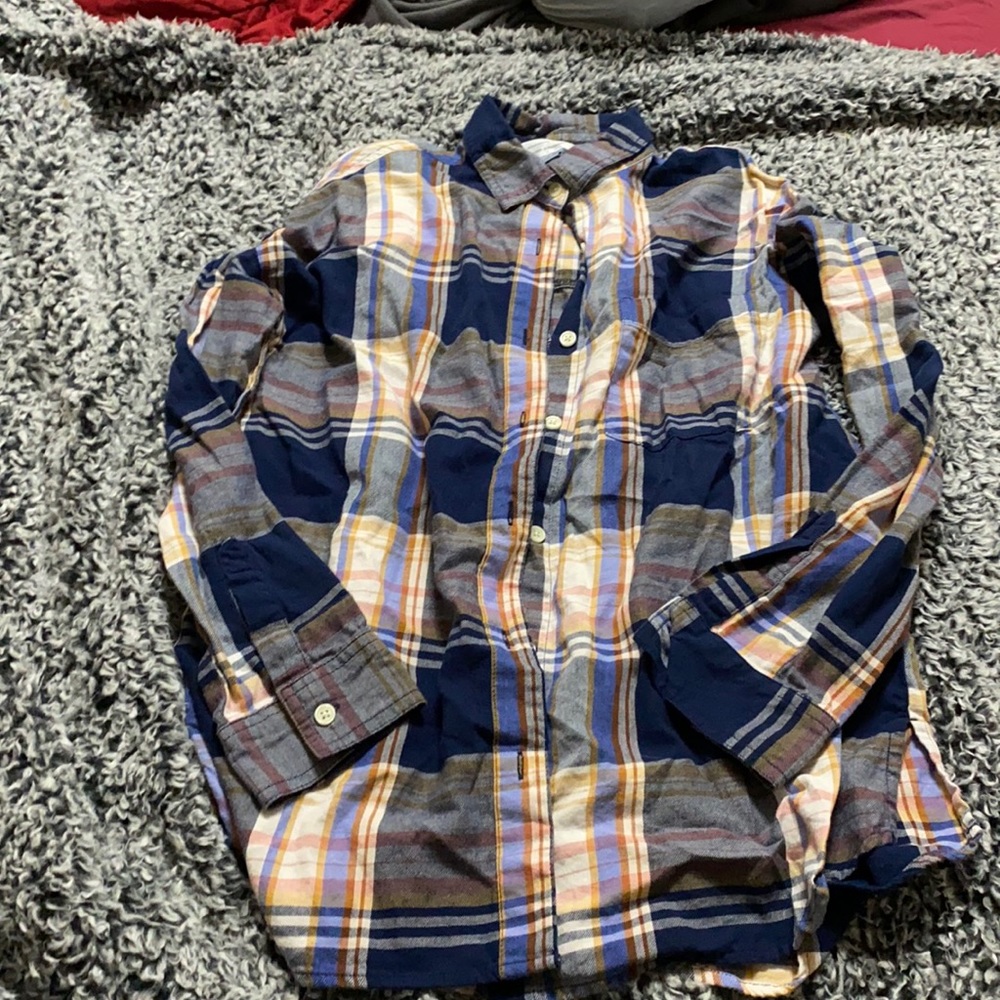 Old navy boyfriend shirt size S